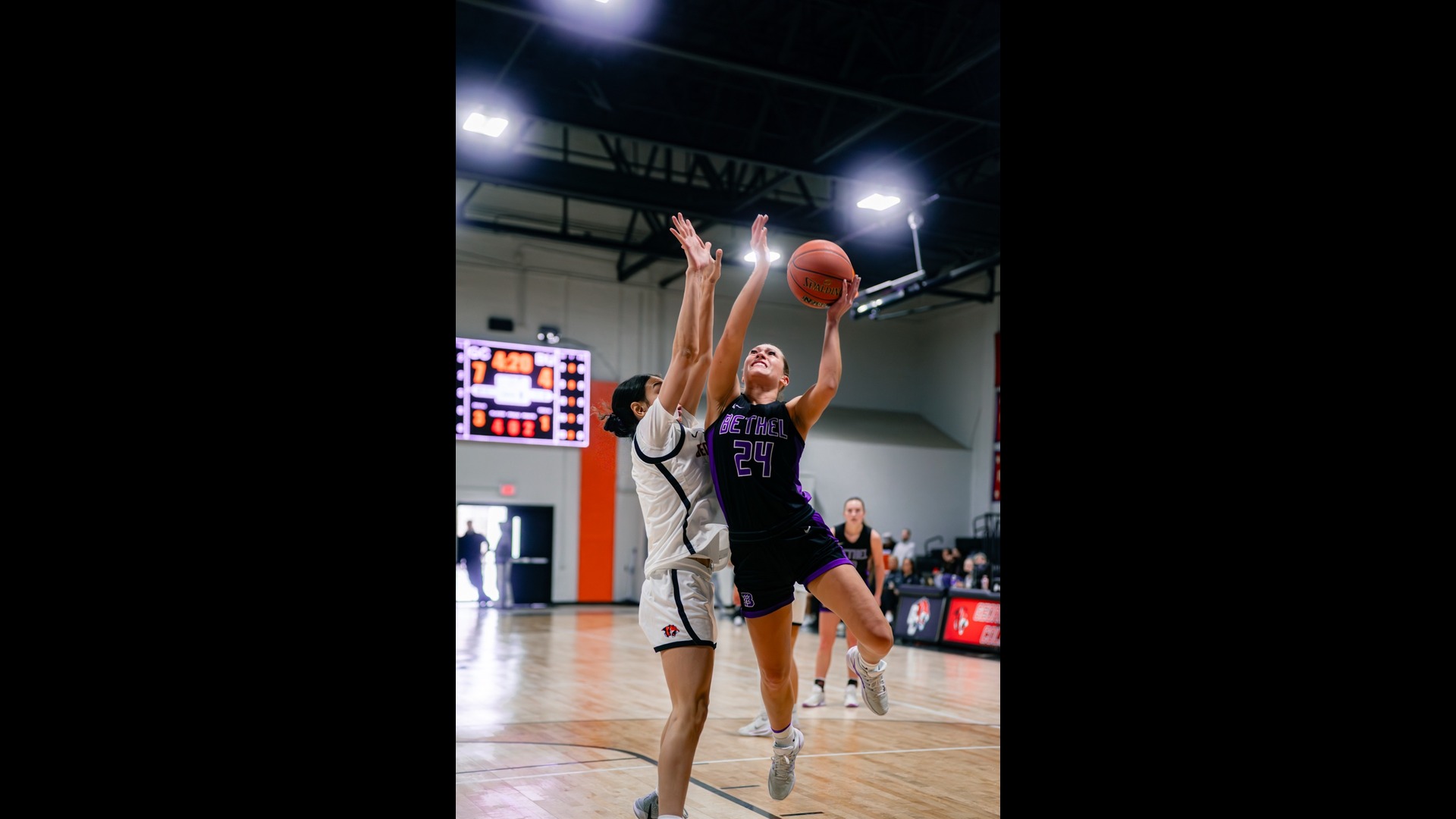 Senior Madison Hart & Lady Cats  Play Friday